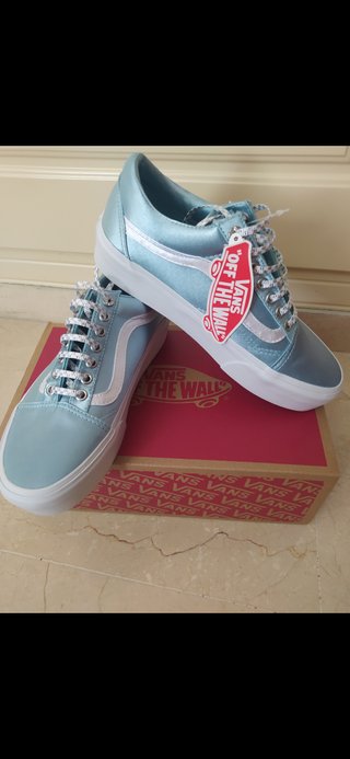 Zapatillas Vans nuevas Plataforma Old Skool de segunda mano por 48 EUR en  Sevilla en WALLAPOP