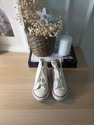 ZAPATILLA ABOTINADA POLIPIEL BLANCO SM3