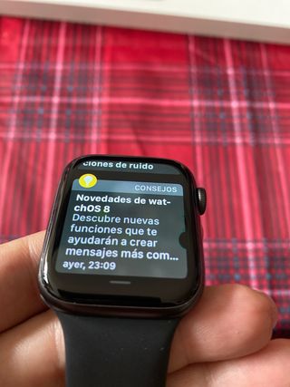 Apple Watch Series 5 44mm de segunda mano por 149 EUR en O Conde en WALLAPOP