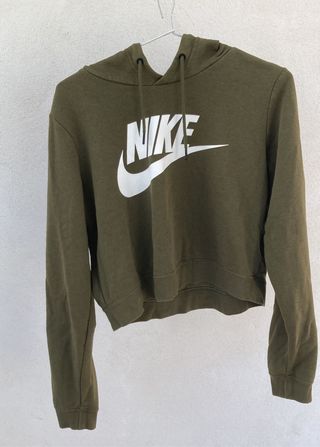 Sudadera nike verde militar corta. de segunda mano por 20 EUR en Novelda en  WALLAPOP