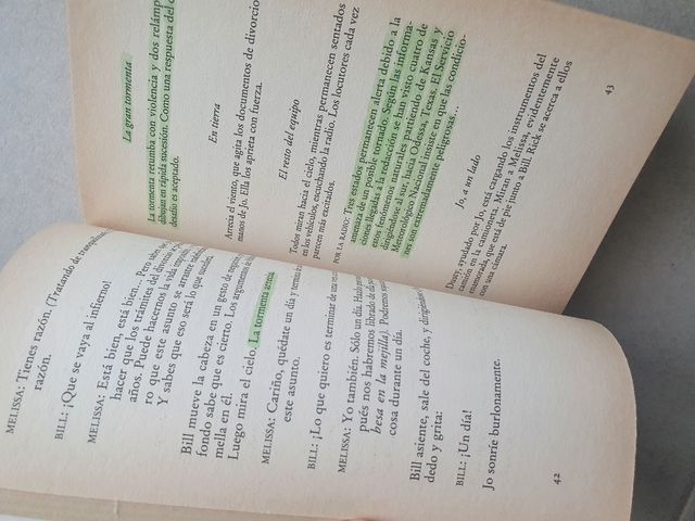 Twister. Libro con el guión original.