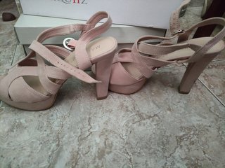 Tacones rosas Marypaz de segunda mano por 10 EUR en Córdoba en WALLAPOP