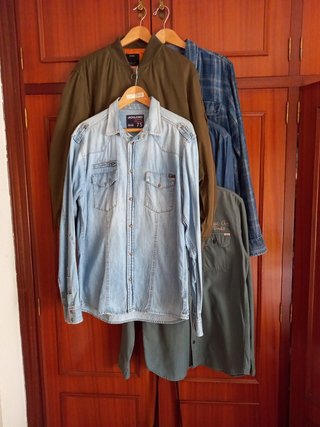 ROPA DE BERSHKA Y JACK JONES TALLA L de segunda mano por 70 EUR en Coslada  en WALLAPOP