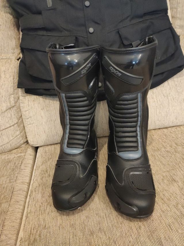 Botas para moto de carretera. DRX. Talla 43.
