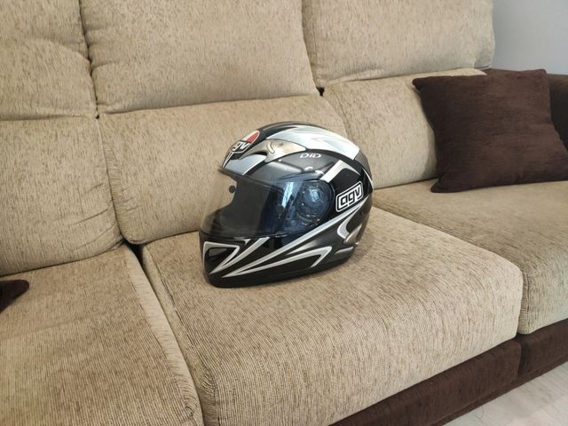 Agv Ti-tech. Talla ML. Casco de moto