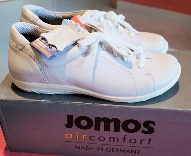 Zapatillas Jomo's air comfort.