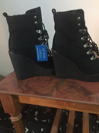 Botines plataforma MaryPaz de segunda mano por 40 EUR en Almenara en  WALLAPOP