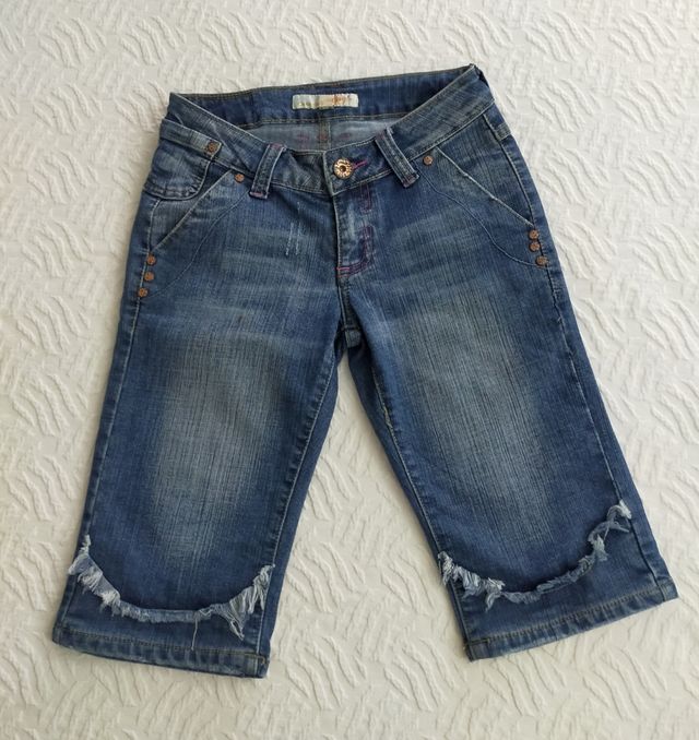 pantalón vaquero corto