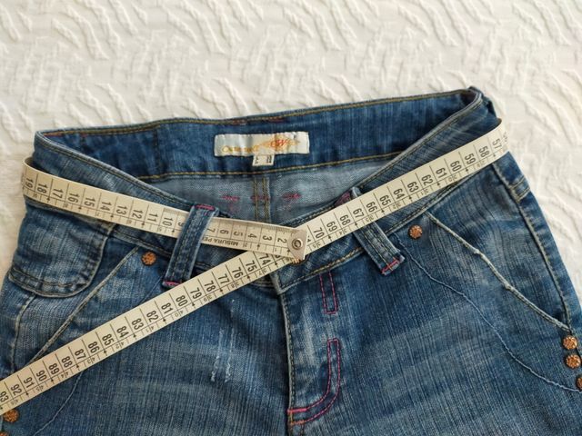 pantalón vaquero corto