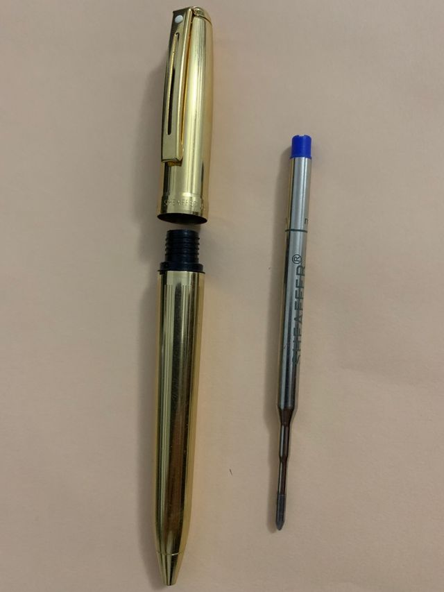 Vendo bolígrafo Sheaffer Prelude Oro