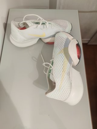 Bambas nike Air zoom superreep unisex de segunda mano por 55 EUR en Sant  Boi de Llobregat en WALLAPOP