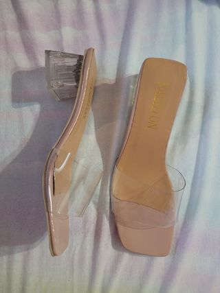 Sandalias tacón transparente