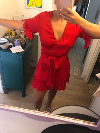 Vestido rojo Oysho de segunda mano por 12 EUR en Barcelona en WALLAPOP