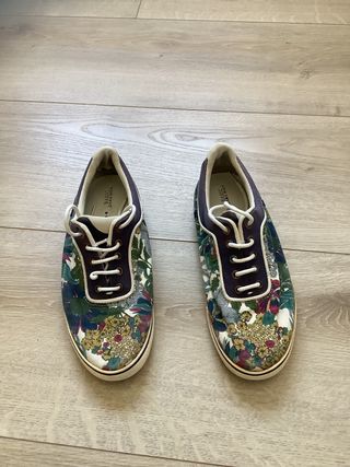 Zapatillas Zara de segunda mano en Madrid en WALLAPOP