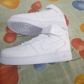 Zapatillas Nike AF1 N°43 de segunda mano por 120 EUR en Barcelona en  WALLAPOP