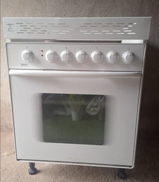 Horno y vitro de segunda mano por 60 EUR en Soto del Real en WALLAPOP