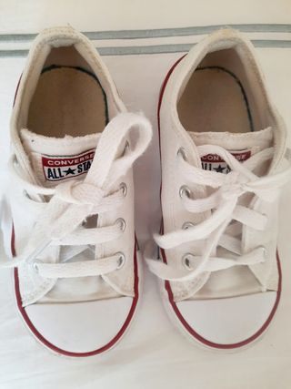 Zapatillas converse talla 24 de segunda mano por 25 EUR en Tres Cantos en  WALLAPOP