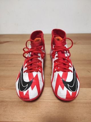 Botas de fútbol talla 41 de segunda mano en WALLAPOP