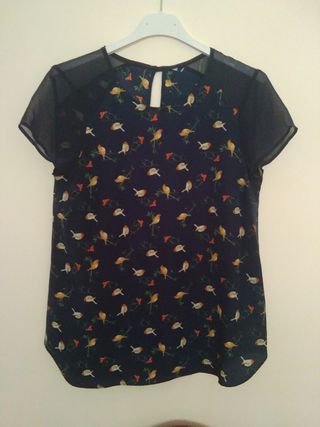 BLusa pájaros ZARA nueva de segunda mano por 5 EUR en Utrera en WALLAPOP