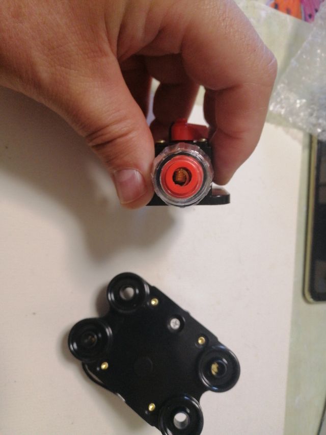 Disyuntor de protección para coche