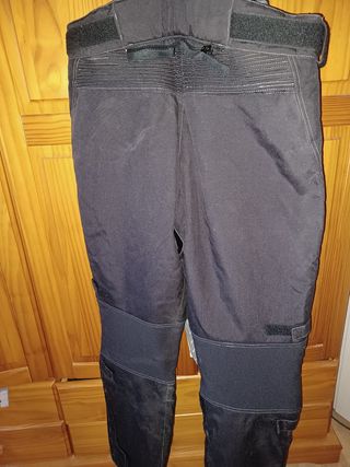 Pantalon Moto Crivit Talla 56\\/58 de segunda mano por 40 EUR en Sutullena  en WALLAPOP