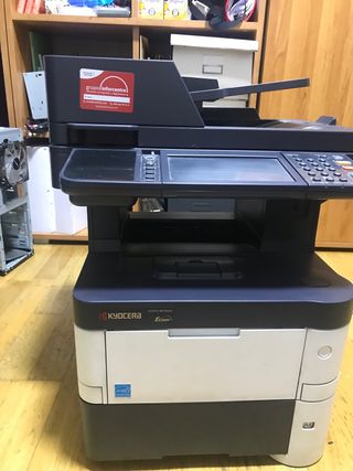 Impresora laser de segunda mano por 40 EUR en Leganés en WALLAPOP