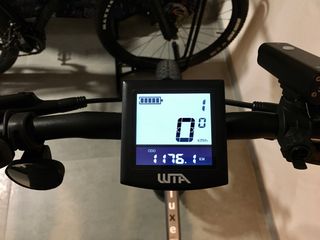 Bicicletta Elettrica E-Bike Vulcano 750w seconda mano per 1,800 EUR su  Cantone su WALLAPOP