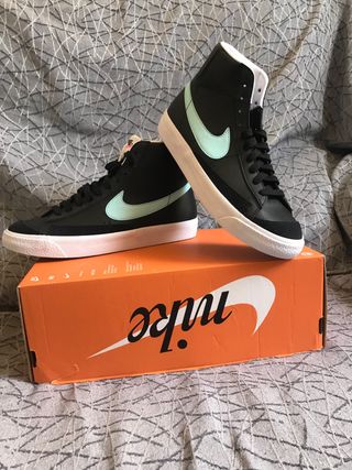 Nike Blazer Mid \\'77 talla 39 de segunda mano por 55 EUR en Alicante en  WALLAPOP