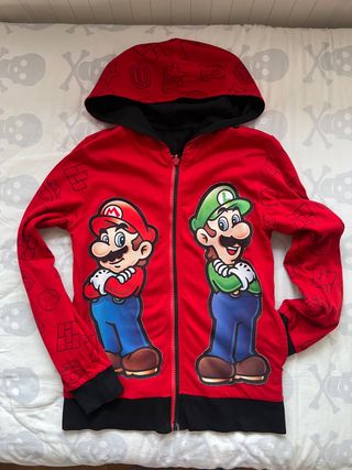 Chaqueta Mario Bros reversible Desigual de segunda mano por 25 EUR en Gijón  en WALLAPOP