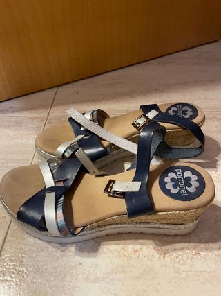 2 sandalias Porronet n36 de segunda mano por 20 EUR en Terrassa en WALLAPOP