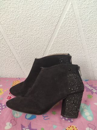 Botines Zara perlas de segunda mano en WALLAPOP