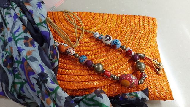 Collar nuevo cerámica