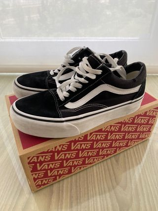 Zapatillas Vans suela alta,talla 38 de segunda mano por 55 EUR en Ali en  WALLAPOP