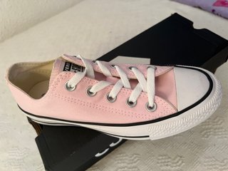 Converse Originales Rosas Lona. Talla 36 de segunda mano por 70 EUR en  Madrid en WALLAPOP