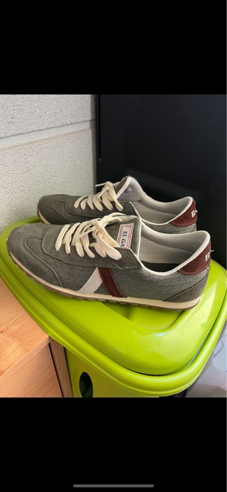 Zapatillas El Ganso de segunda mano en Zaragoza en WALLAPOP