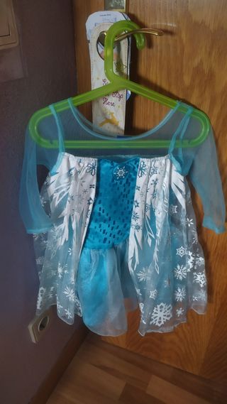 Disfraz elsa frozen disney el corte ingles de segunda mano por 4 EUR en  Alcorcón en WALLAPOP