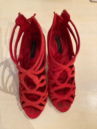 Sandalias de fiesta rojas de segunda mano en Barcelona en WALLAPOP