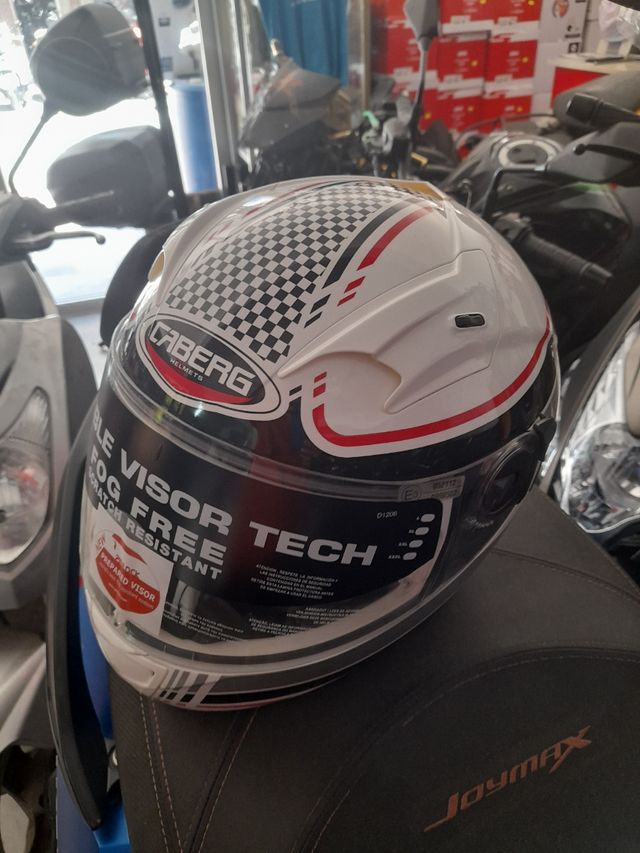 Casco de moto Caberg