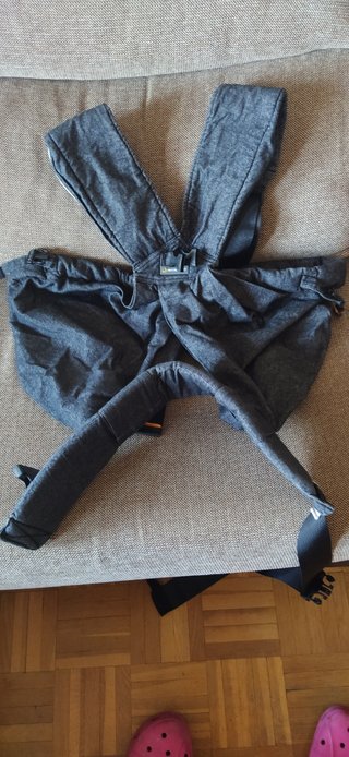 Mochila portabebés gemelar minimonkey de segunda mano por 80 EUR en  Rivas-Vaciamadrid en WALLAPOP