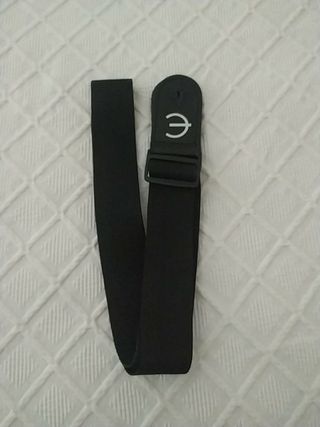 CORREA PARA GUITARRA ELÉCTRICA EPIPHONE de segunda mano por 7 EUR en  Tavernes Blanques en WALLAPOP
