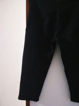 Mallas deporte Primark de segunda mano por 5 EUR en Cartagena en WALLAPOP