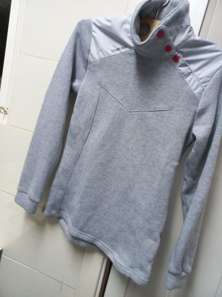 Sudadera Tribord de segunda mano por 5 EUR en Mondragón en WALLAPOP