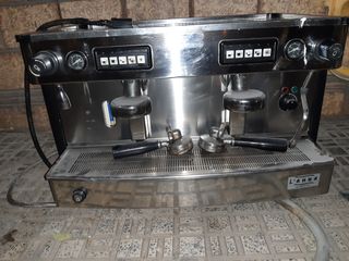 Cafetera industrial: ¿Cuál es la mejor del 2022? - SINCABLE