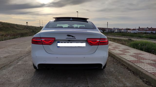 Jaguar XE 2017 (Venta o Cambio)