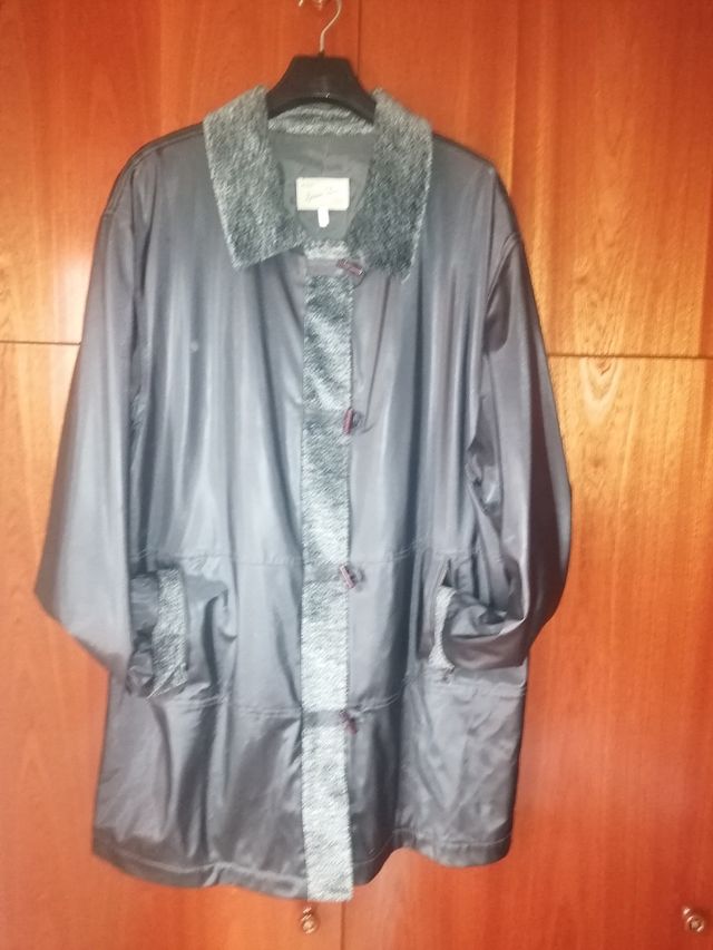 Gabardina mujer. Marca Ignacio Díaz