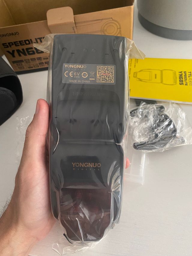 Flash Yongnuo Speedlite YN685 para Nikon
