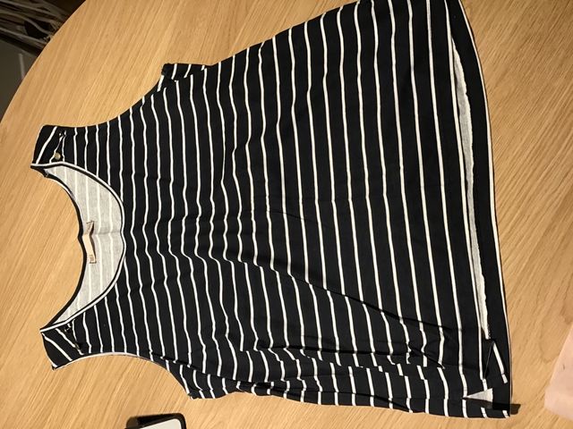 Camiseta Sfera con etiqueta. talla M