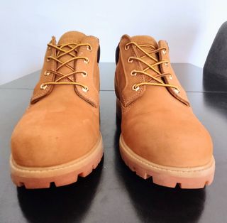 Botas Cortas Timberland Waterproof,44, casi nuevas de segunda mano por 52  EUR en Barcelona en WALLAPOP