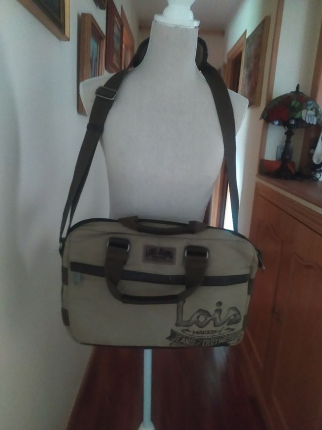 Bolso para hombre de marca Lois