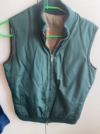 Chaleco PURIFICACIÓN GARCÍA de segunda mano por 15 EUR en Valencia en  WALLAPOP